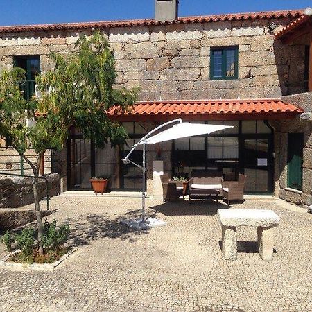 Guesthouse Casa Das Abegoarias Селорику-ди-Башту Экстерьер фото
