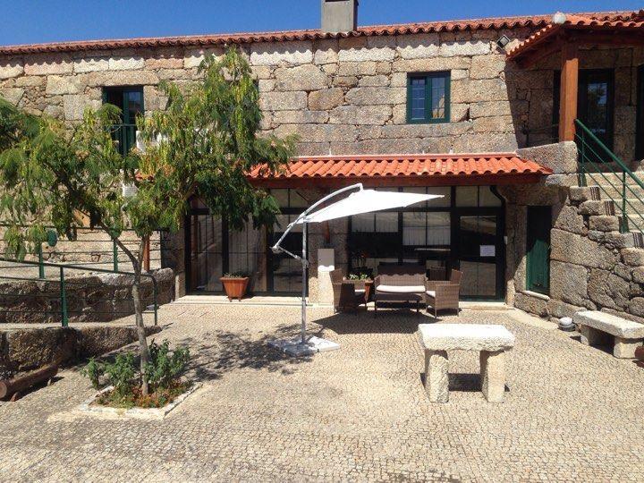 Guesthouse Casa Das Abegoarias Селорику-ди-Башту Экстерьер фото